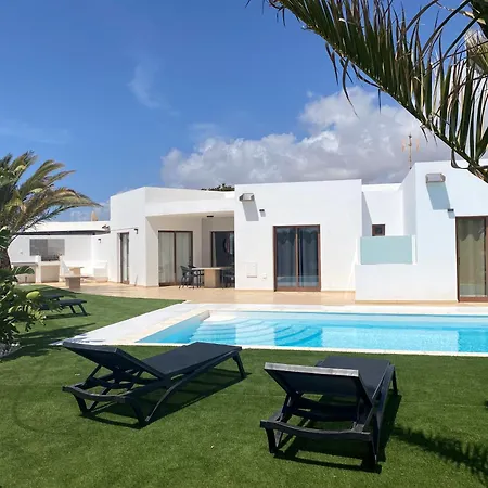 Casa Aday * بلايا بلانكا